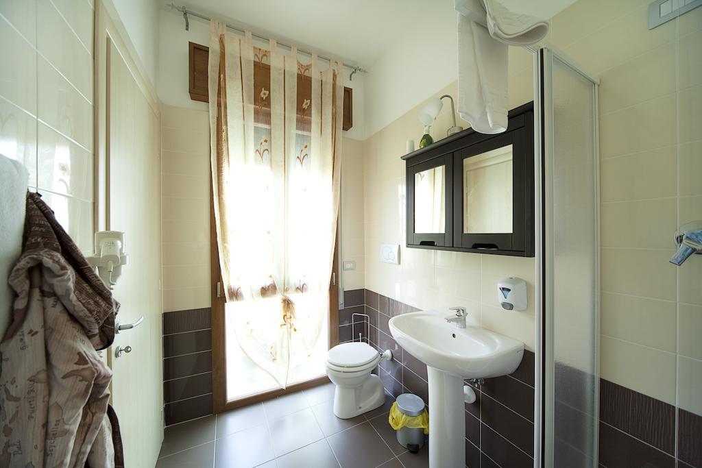 Appartamenti Sottomarina Carla Habitación foto